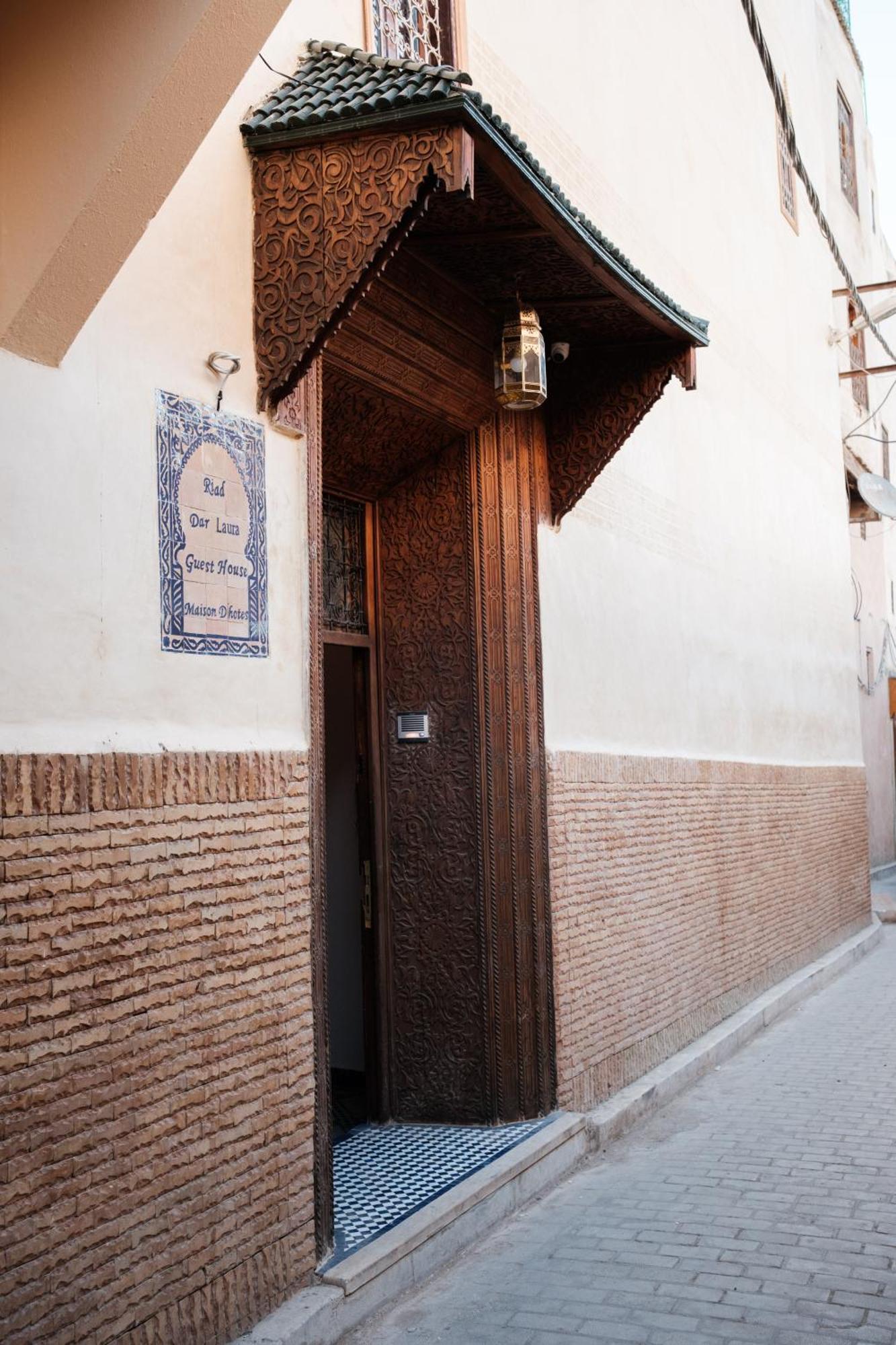Riad Dar Laura Фес Екстериор снимка