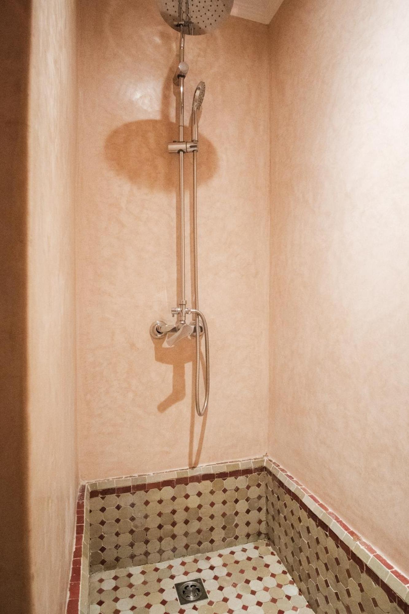 Riad Dar Laura Фес Екстериор снимка