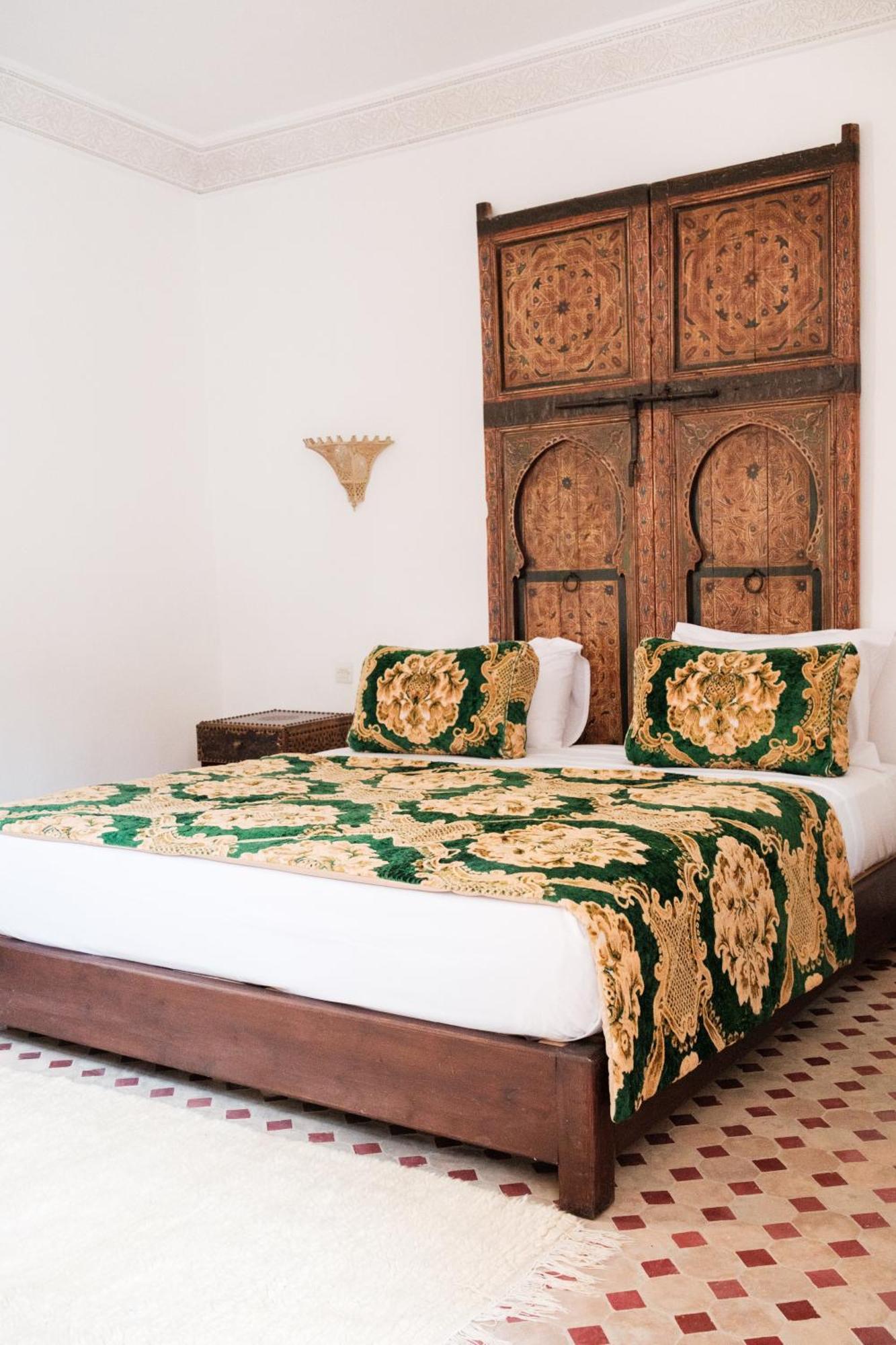 Riad Dar Laura Фес Екстериор снимка