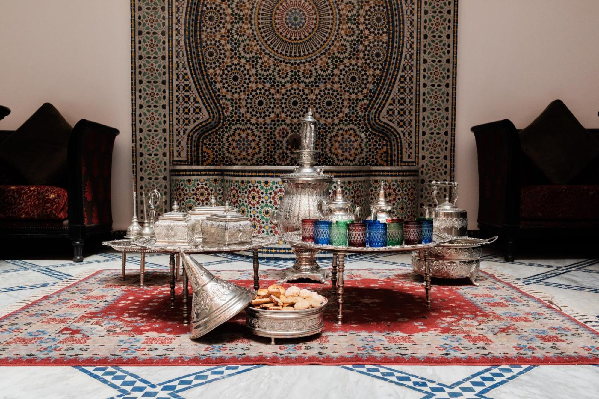 Riad Dar Laura Фес Екстериор снимка