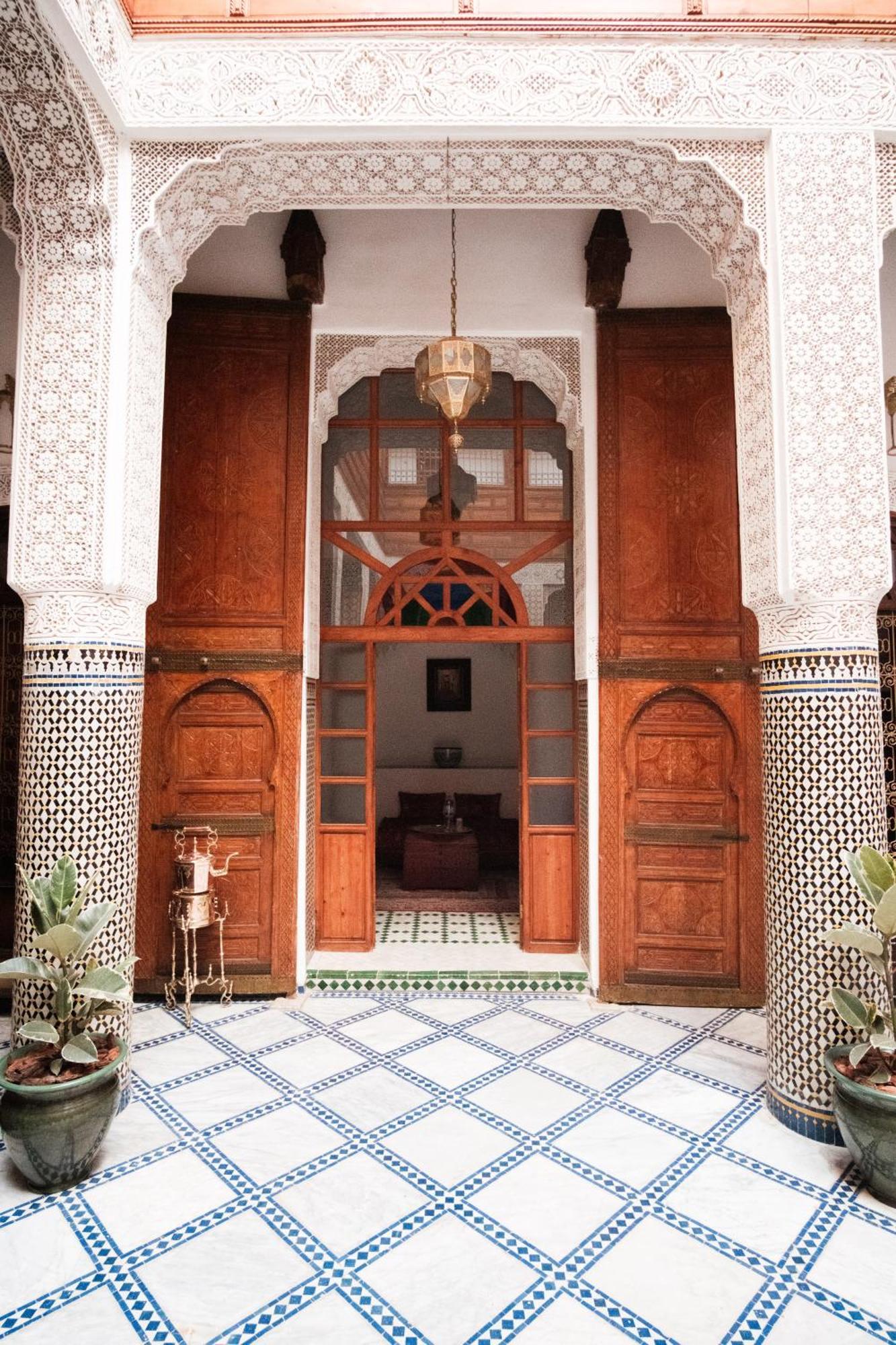 Riad Dar Laura Фес Екстериор снимка