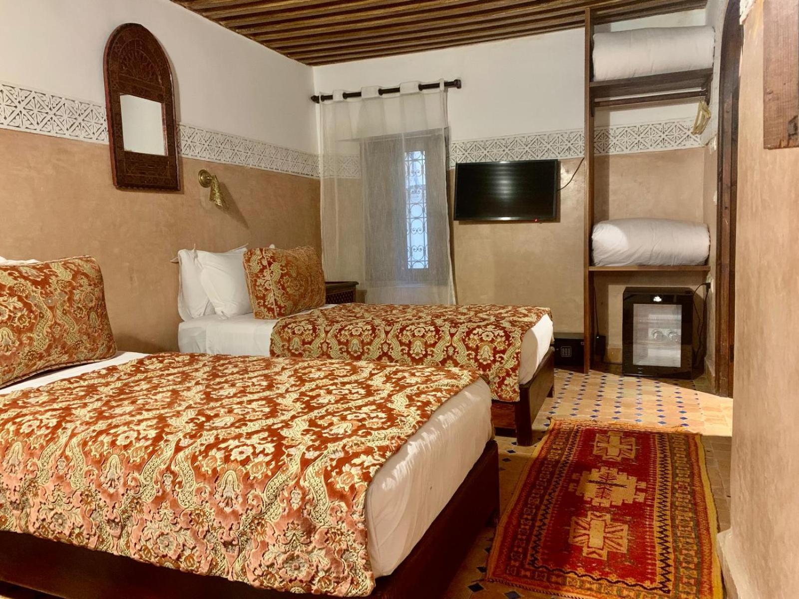 Riad Dar Laura Фес Екстериор снимка