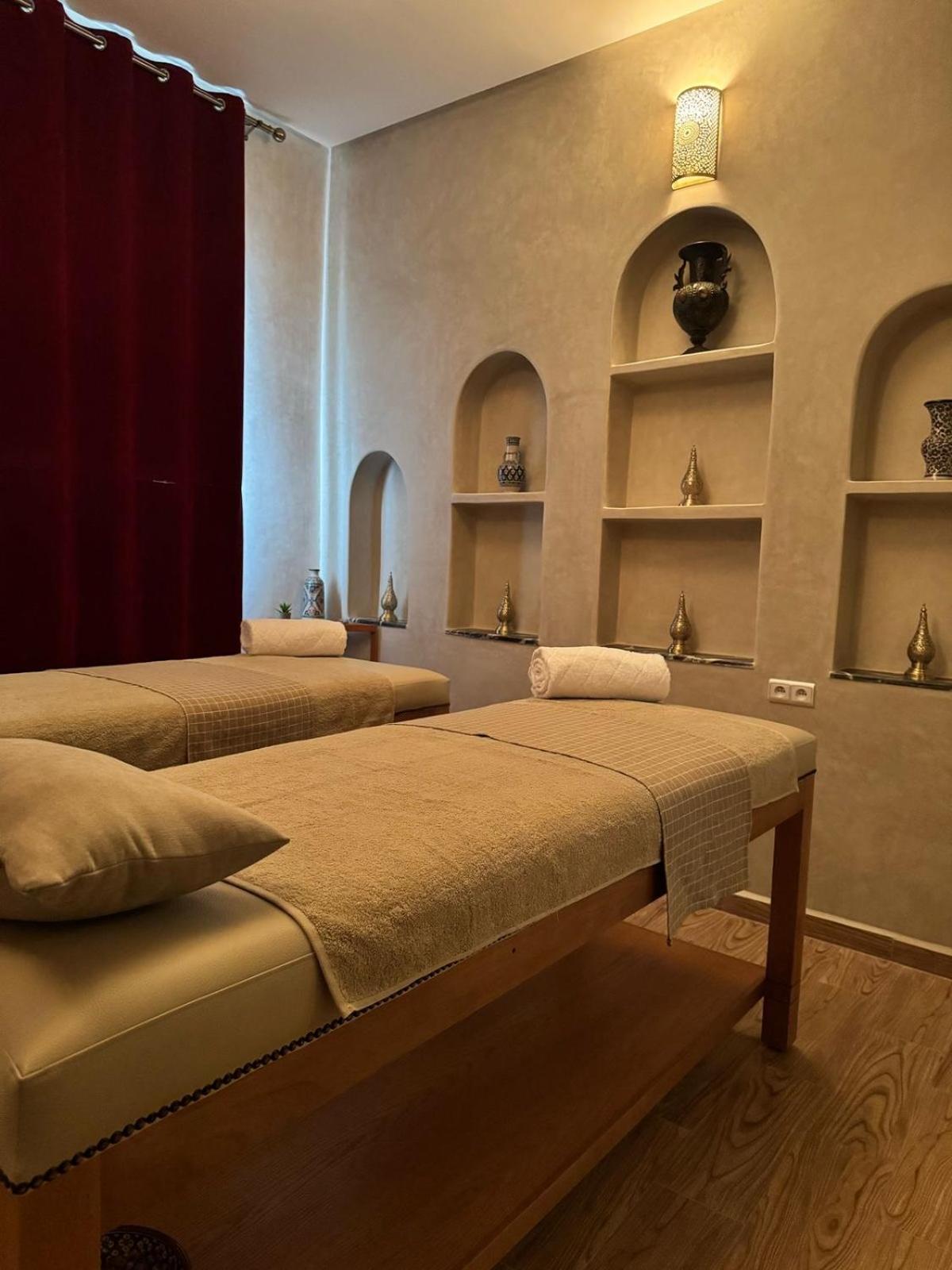 Riad Dar Laura Фес Екстериор снимка